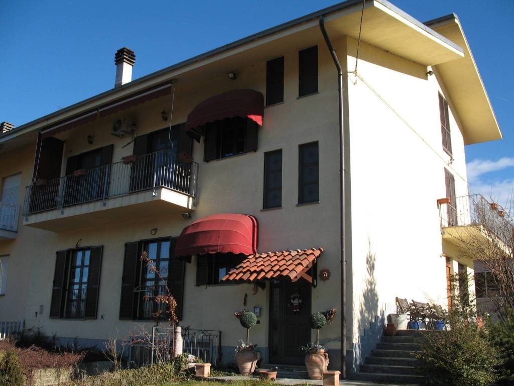 Villa a Baldissero d'alba in Località Sigola, 94 - Foto 2