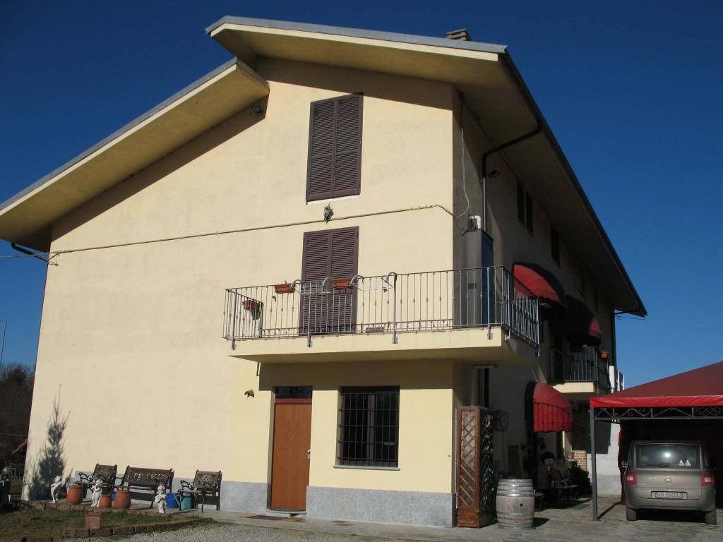 Villa a Baldissero d'alba in Località Sigola, 94 - Foto 3