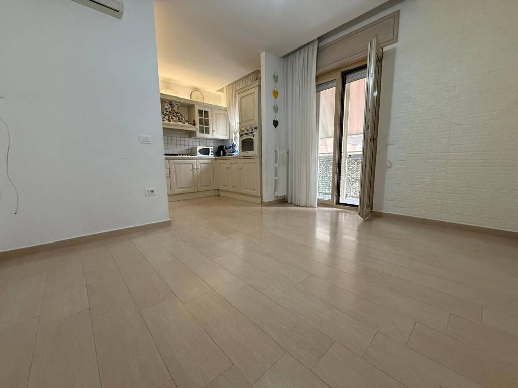 Appartamento a Margherita di savoia in Via Acerina - Foto 3