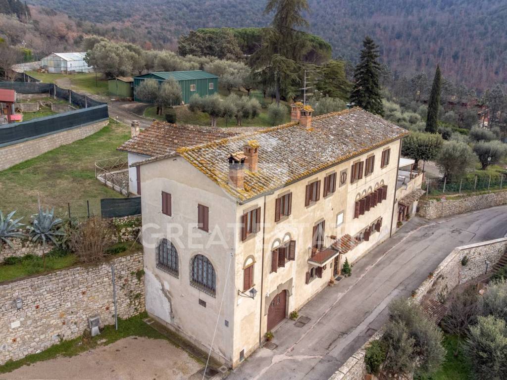 Villa a Corciano in Via Lelio Giappesi - Foto 2