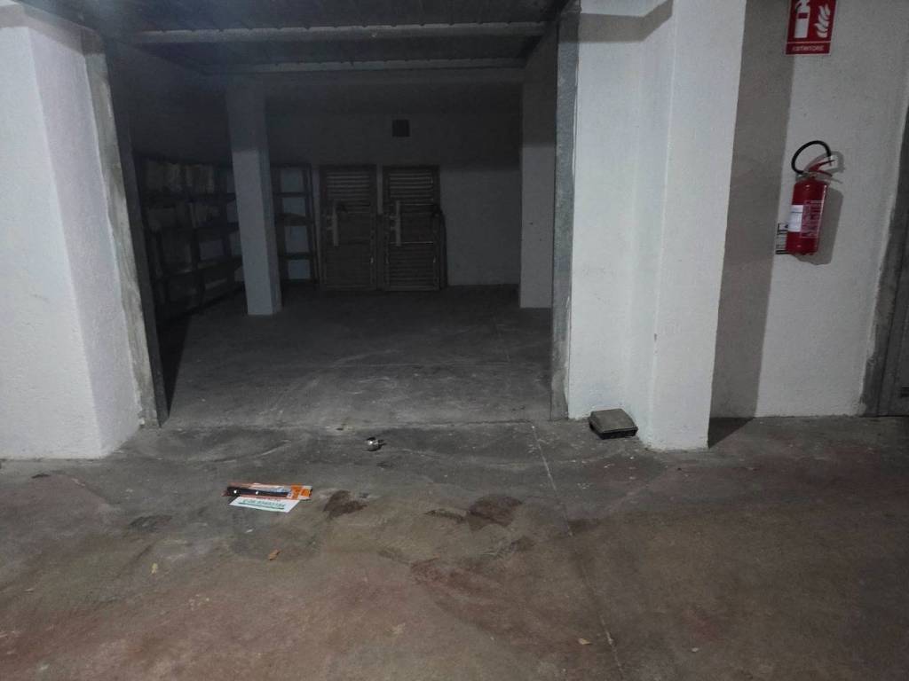 Box / garage a Genzano di roma in Via Roma, 66 - Foto 3