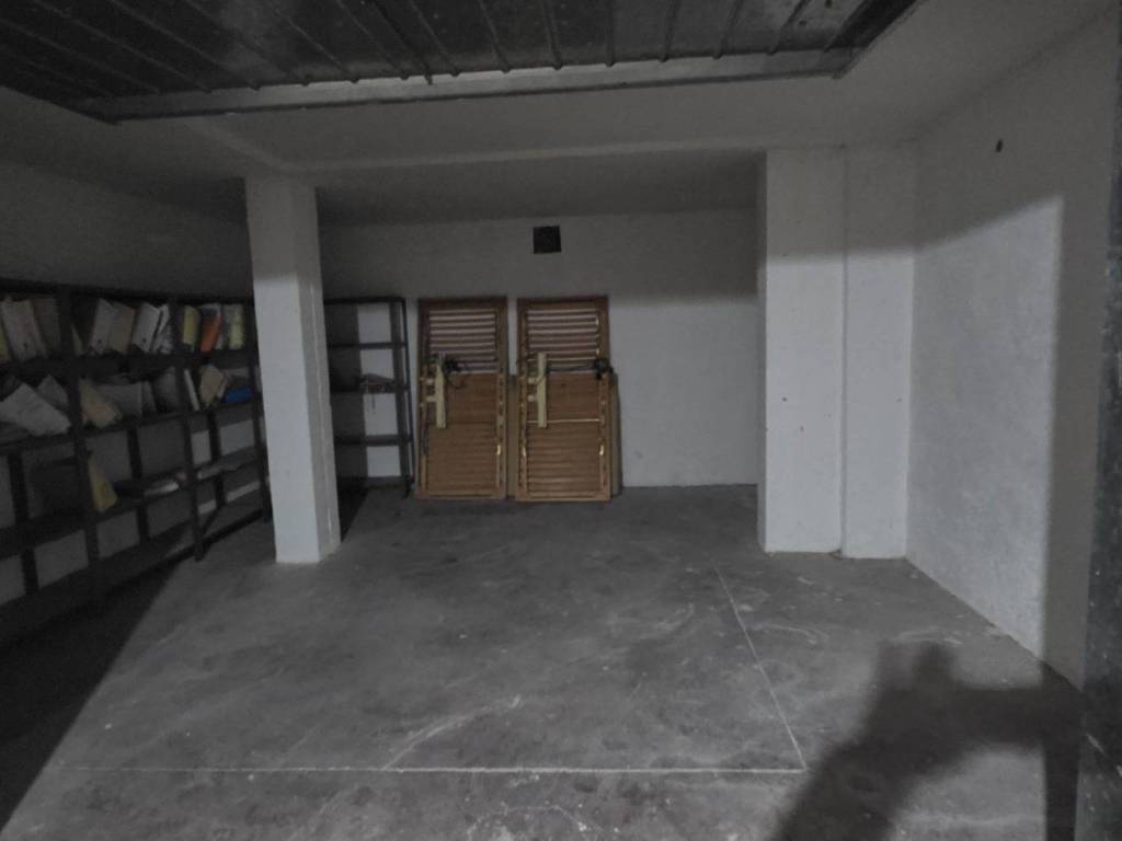 Box / garage a Genzano di roma in Via Roma, 66 - Foto 4