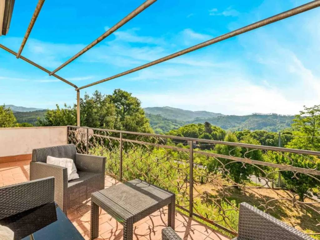 Villa a Riccò del golfo di spezia in Via Fratelli Rosselli, 30 - Foto 2