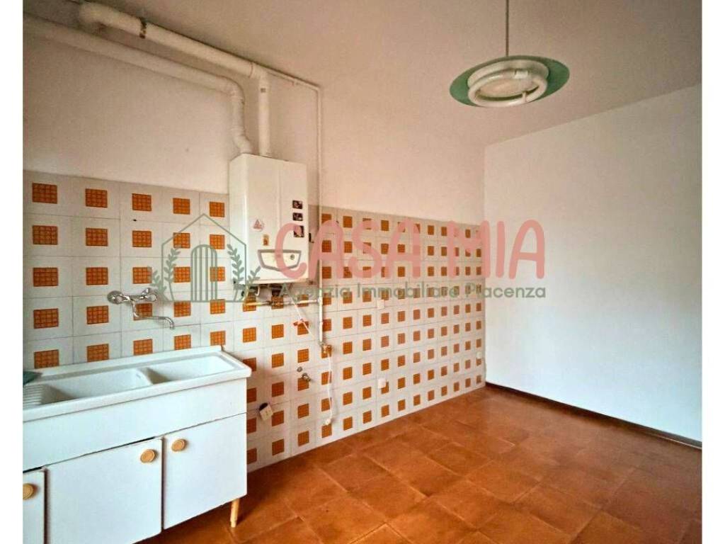 Appartamento a Rottofreno in Via Alicata - Foto 4