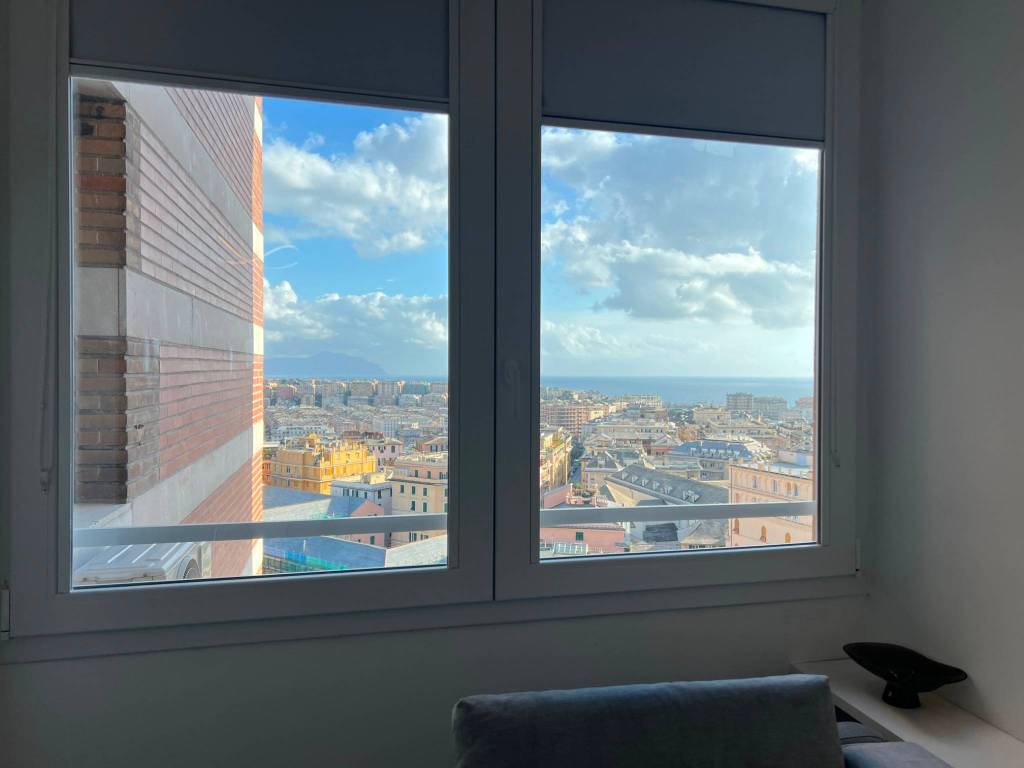 Appartamento a Genova in Via Gabriele D'Annunzio, 2 - Foto 3