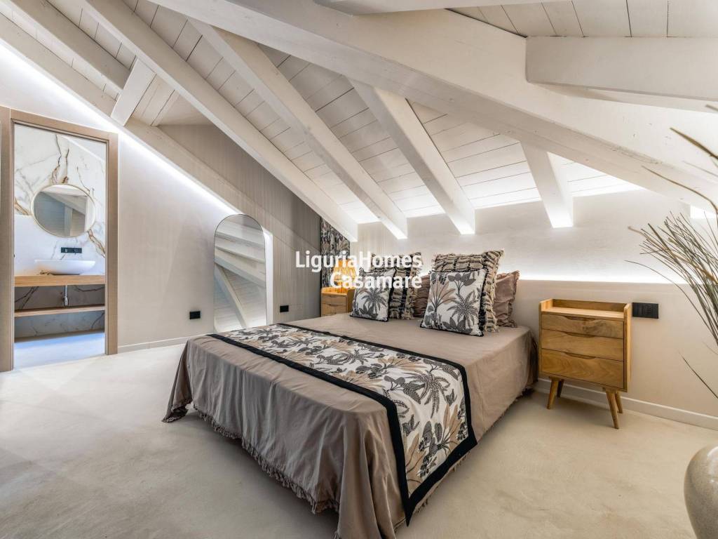 Appartamento a Albenga in Piazza Rossi, 1 - Foto 3