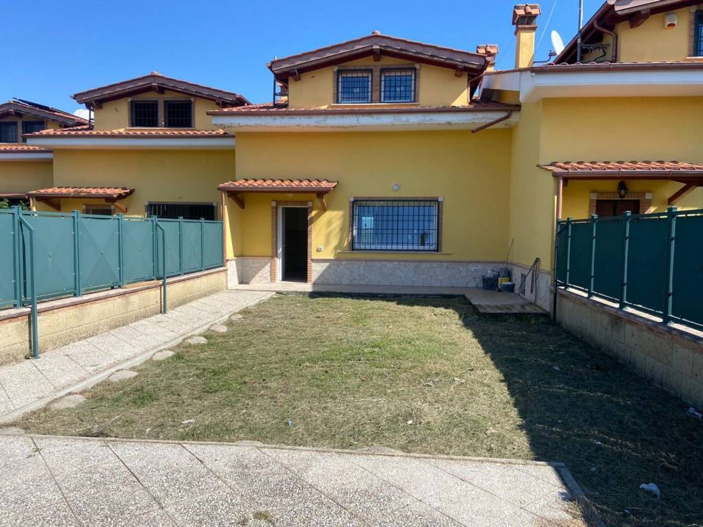 Villa a Mentana in Via Cannetacci - Foto 4