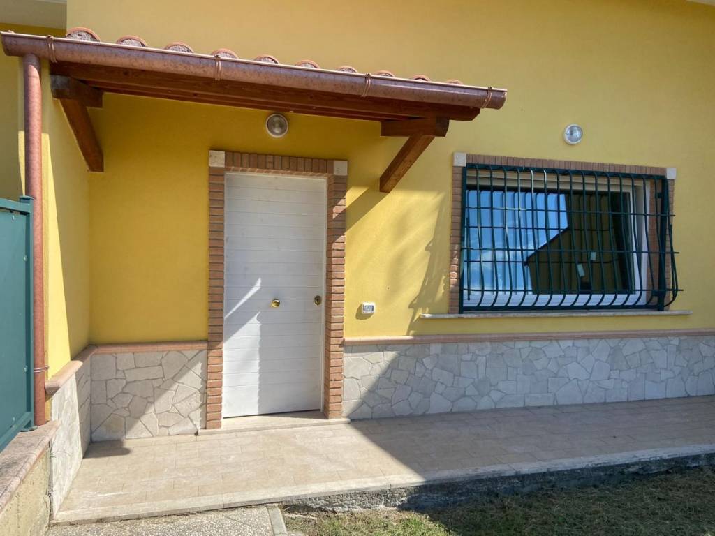 Villa a Mentana in Via Cannetacci - Foto 5
