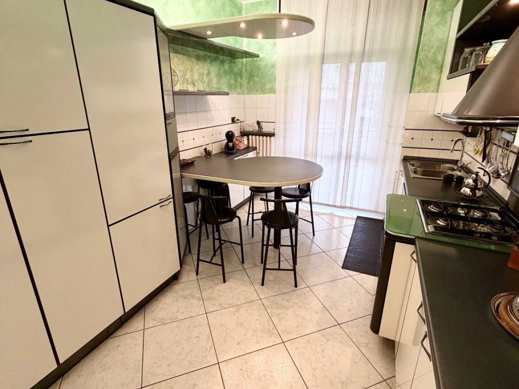 Appartamento a Novate milanese in Via Balossa, 28 - Foto 4