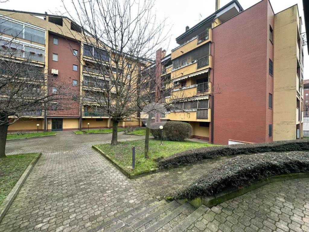 Appartamento a Rozzano in Via Eugenio Curiel, 190 - Foto 4