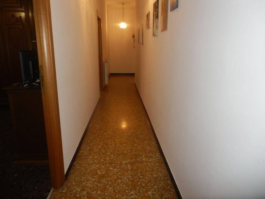 Appartamento a Savona in Via Torquato Tasso - Foto 2