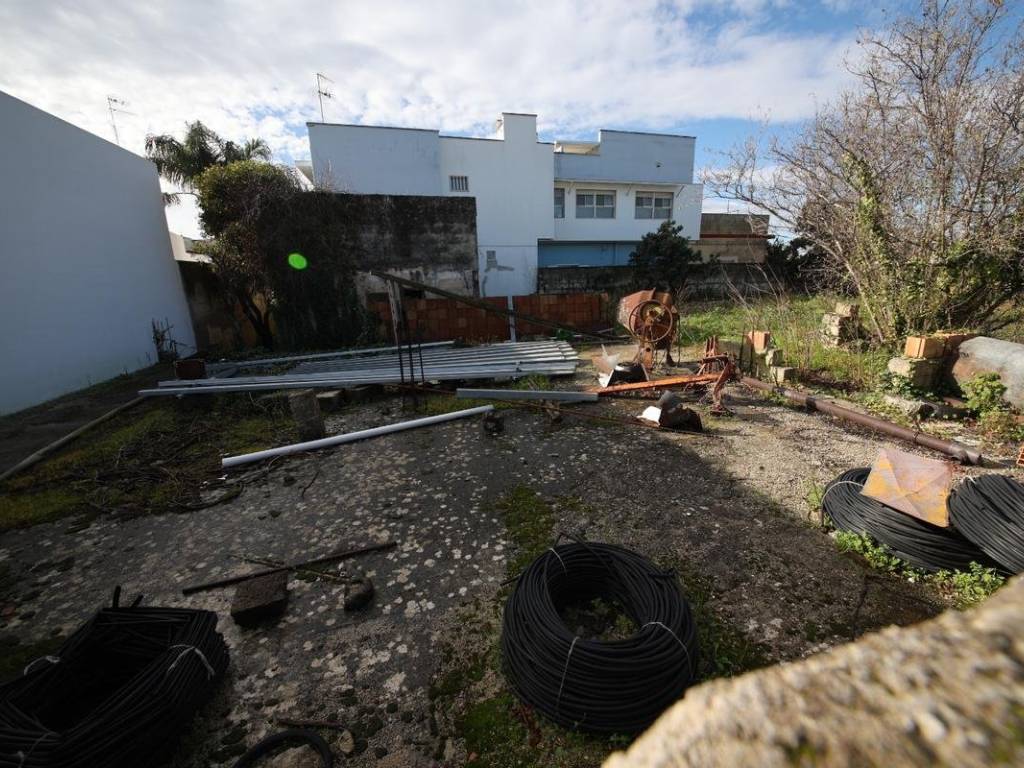 Terreno a Mesagne in Via Brindisi, 146 - Foto 2