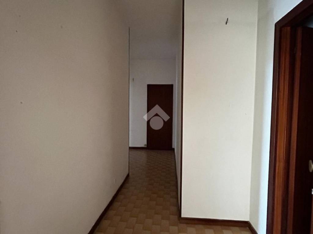 Appartamento a Verona in Via Arnolfo di Cambio, 8 - Foto 5