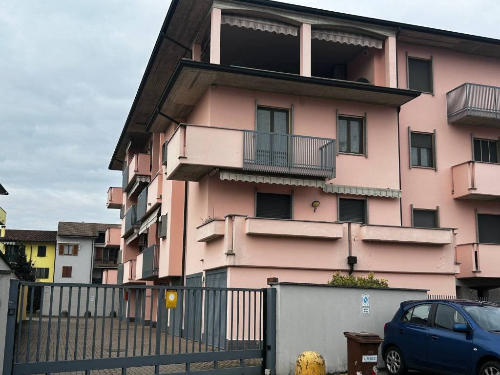 Appartamento a Sant'angelo lodigiano in Via Raimondo Pandini, 30 - Foto 2