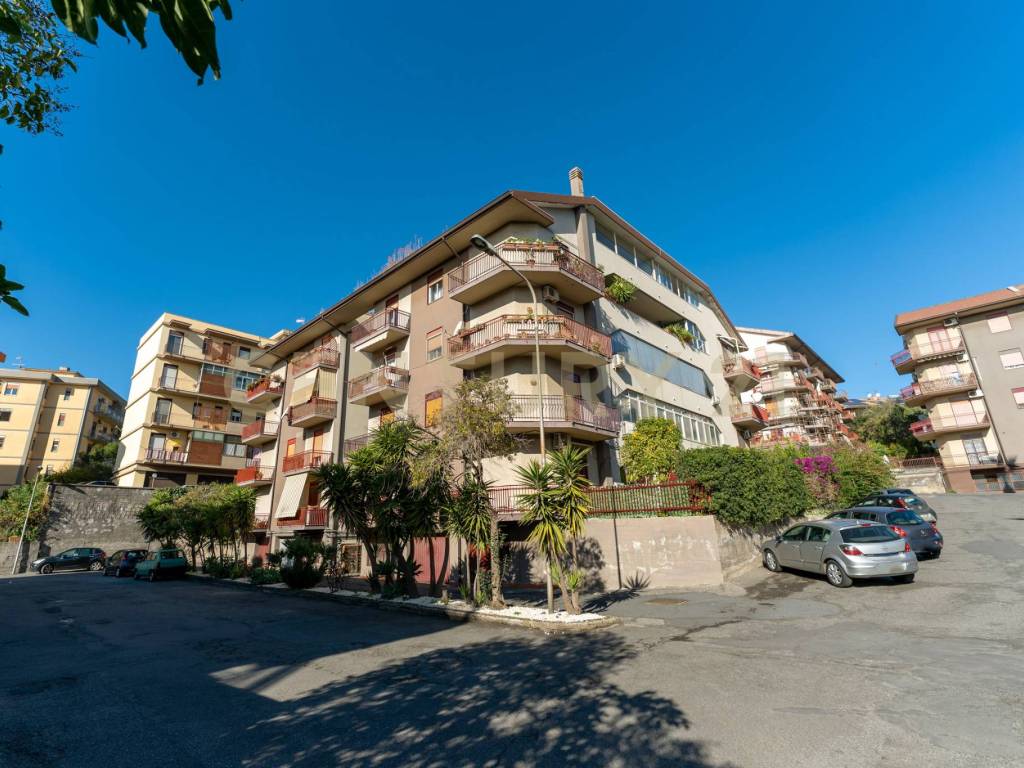 Appartamento a San gregorio di catania in Via Sgroppillo, 21 - Foto 2