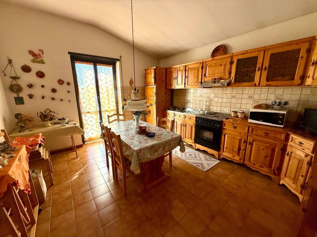 Appartamento a Valmontone in Via Colle Piscarello - Foto 3