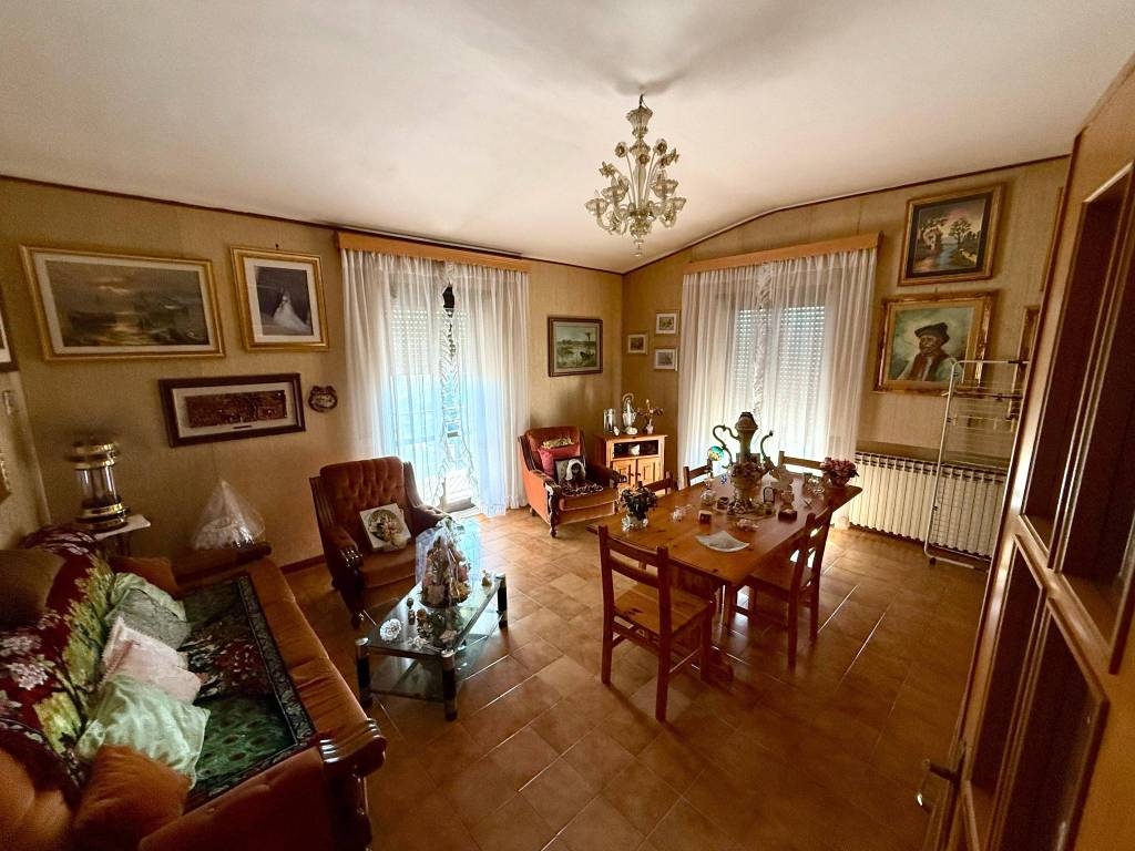 Appartamento a Valmontone in Via Colle Piscarello - Foto 4