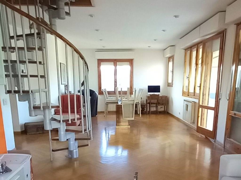 Appartamento a Bagno a ripoli in Via Spartaco Lavagnini - Foto 3