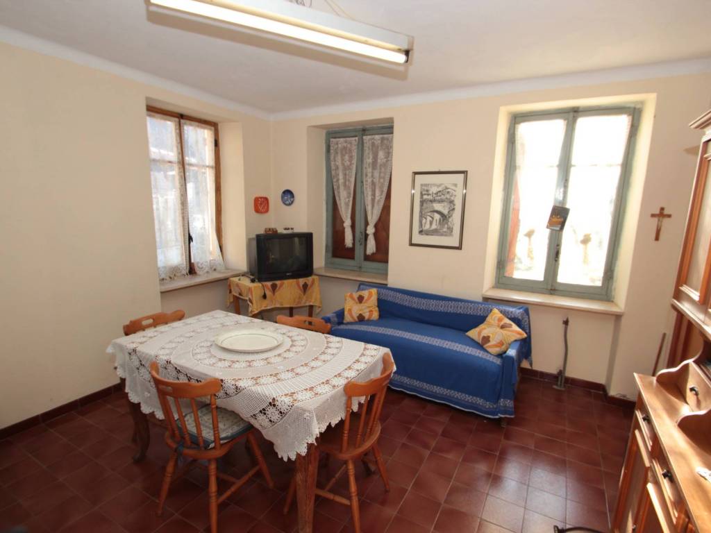 Villa a Miagliano in Via 4 Novembre, 4 - Foto 4