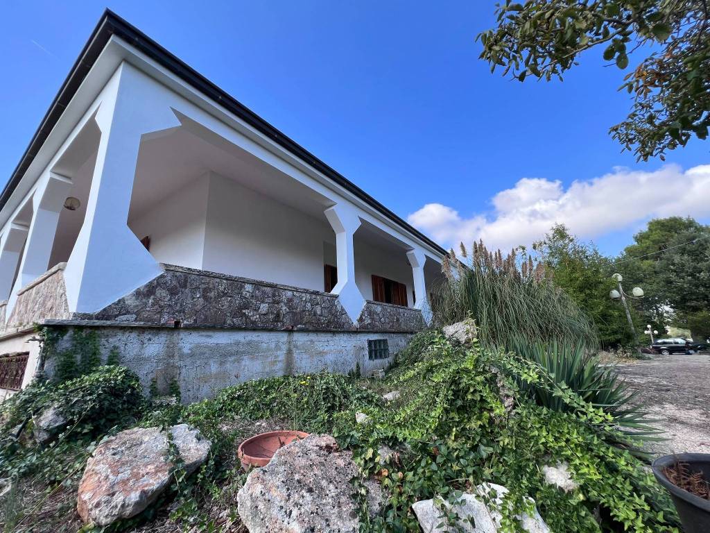 Villa a Martina franca in Via Massafra, 125 - Foto 2