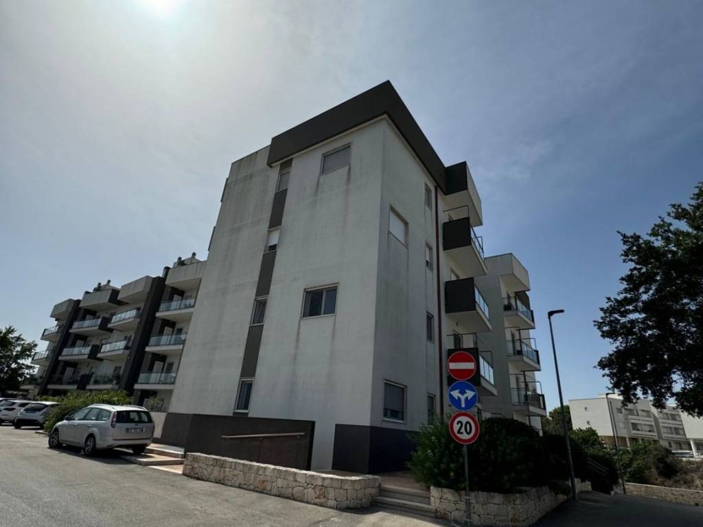 Appartamento a Martina franca in Via Donato Iacovazzo, 1 - Foto 2