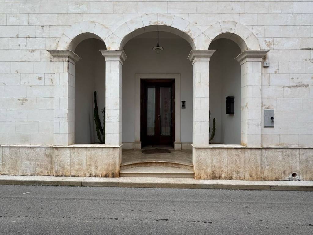 Villa a Fasano in Via Spaventa - Foto 2