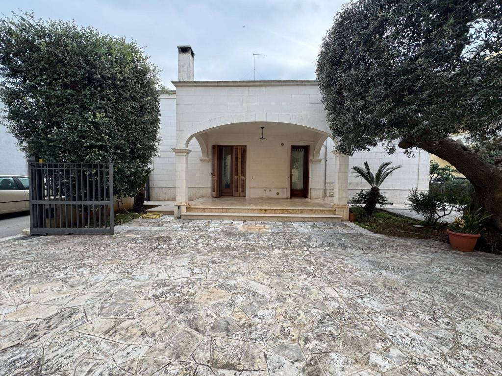 Villa a Fasano in Via Spaventa - Foto 4