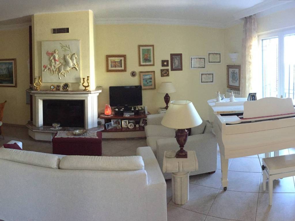 Appartamento a Martina franca in Via Giuseppe Guglielmi - Foto 4