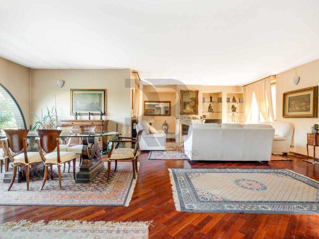 Villa a Cislago in Via Francesco Petrarca, 71 - Foto 5