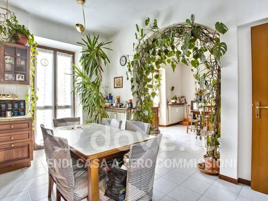 Villa a Luvinate in Via Dante Alighieri, 1 - Foto 2
