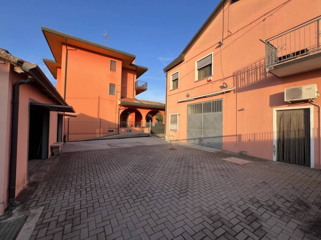 Appartamento a Chioggia in Strada Statale 309 Romea, 11 - Foto 2