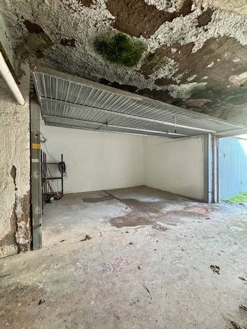 Box / garage a Pomezia in Via Ischia, 5 - Foto 2
