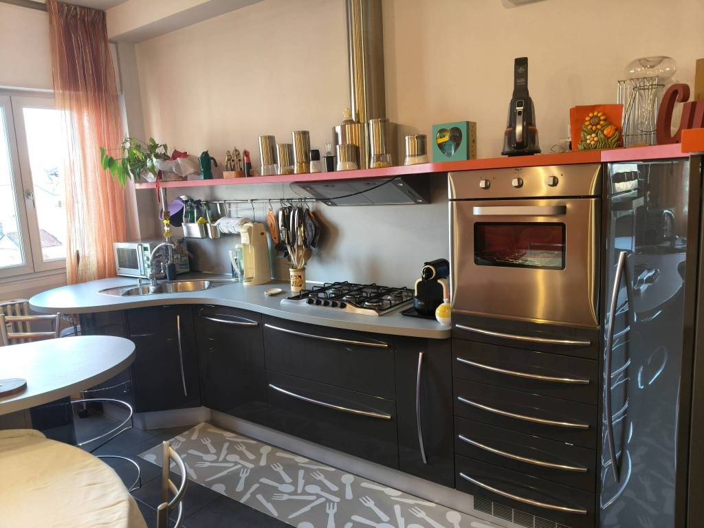 Appartamento a Borgomanero in Vicolo Piovale - Foto 4