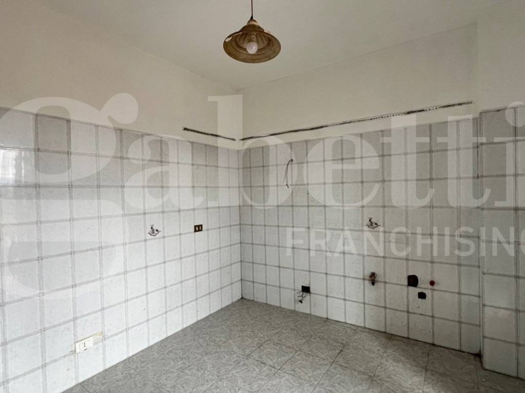 Appartamento a Civita castellana in Via Taschini, 10 - Foto 4
