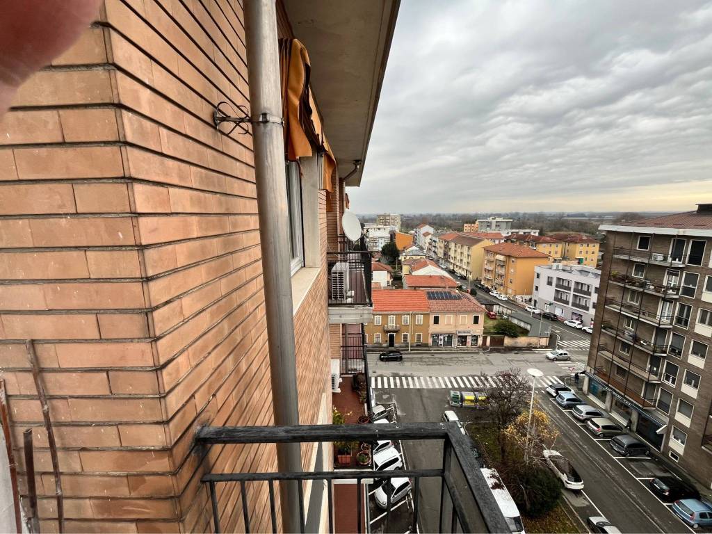 Attico / mansarda a Vercelli in Piazza Lazio - Foto 3