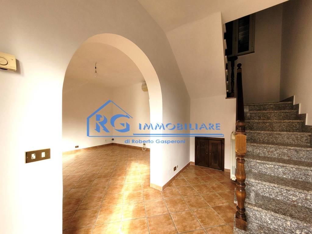 Casa indipendente a Castiglione in teverina in Via Provinciale - Foto 4