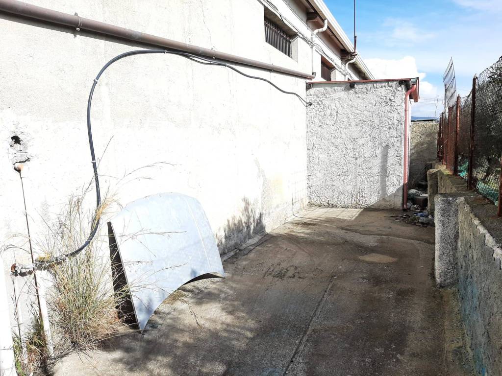 Immobile a Lamezia terme in Viale San Bruno, 5 - Foto 5