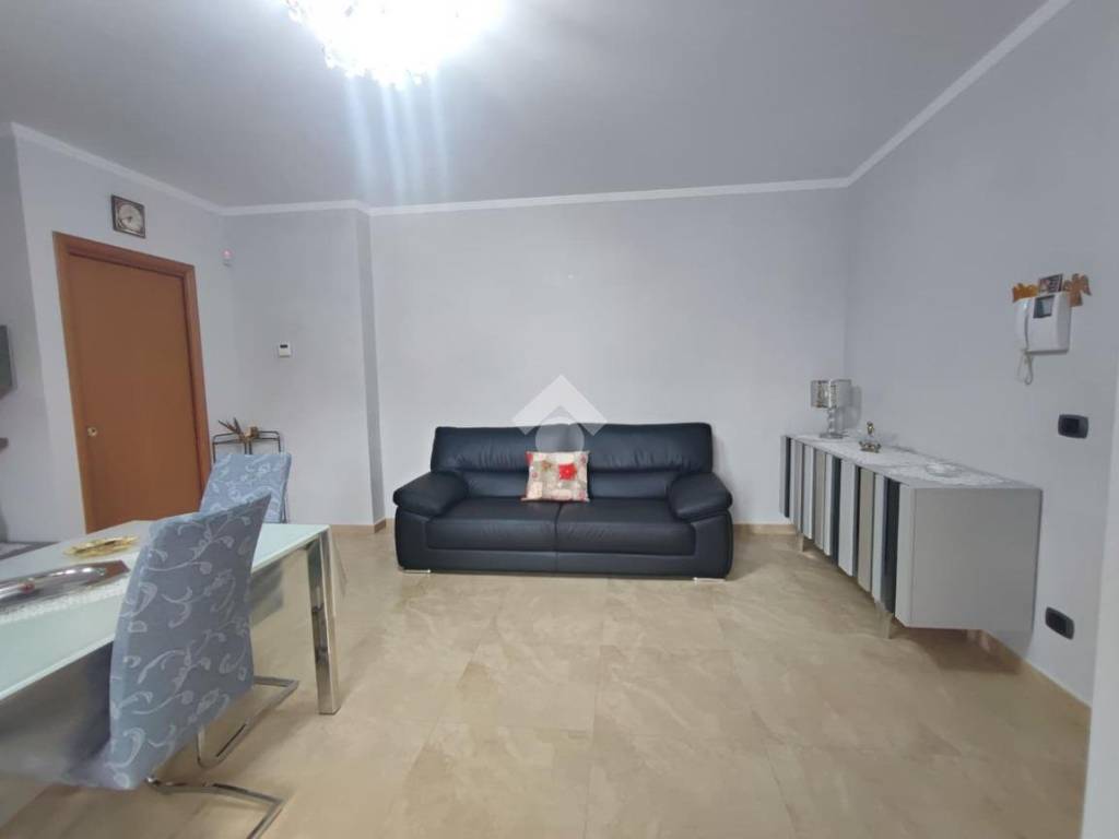 Appartamento a Foggia in Via Maria Teresa di Lascia, 28 - Foto 4