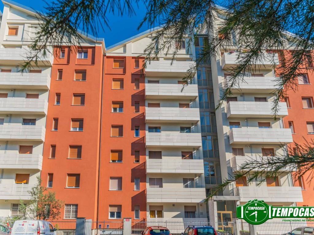 Appartamento a Bollate in Via Verbania, 3 - Foto 2