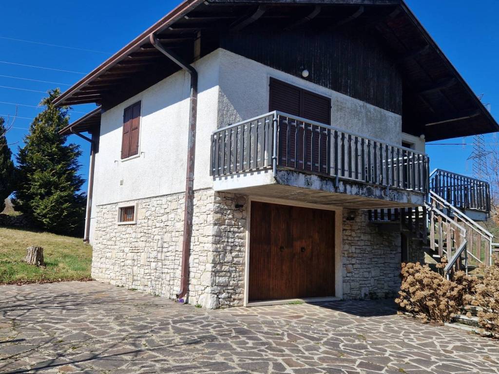 Villa a San zeno di montagna in Via Prada, 28 - Foto 4