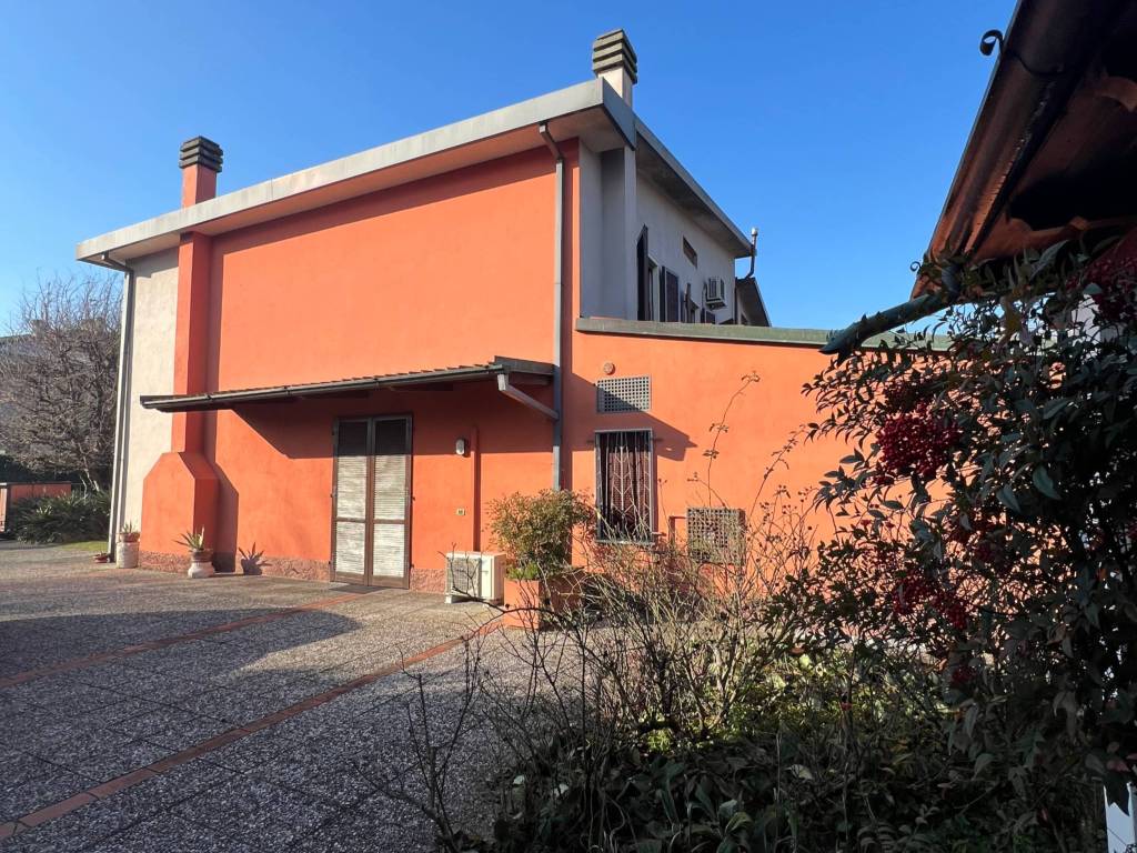 Appartamento a Pontevico in Strada Ceresole Nere, 19 - Foto 2