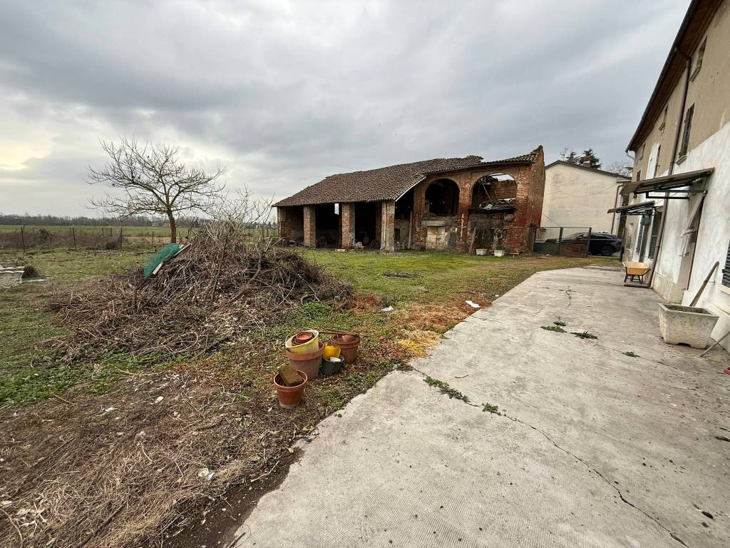 Casa indipendente a Alessandria in Strada Acqui - Foto 5