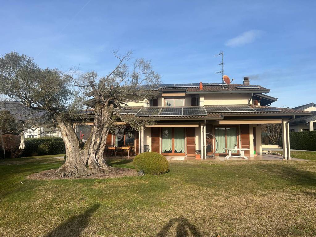 Villa a Varese in Via San Carlo - Foto 4