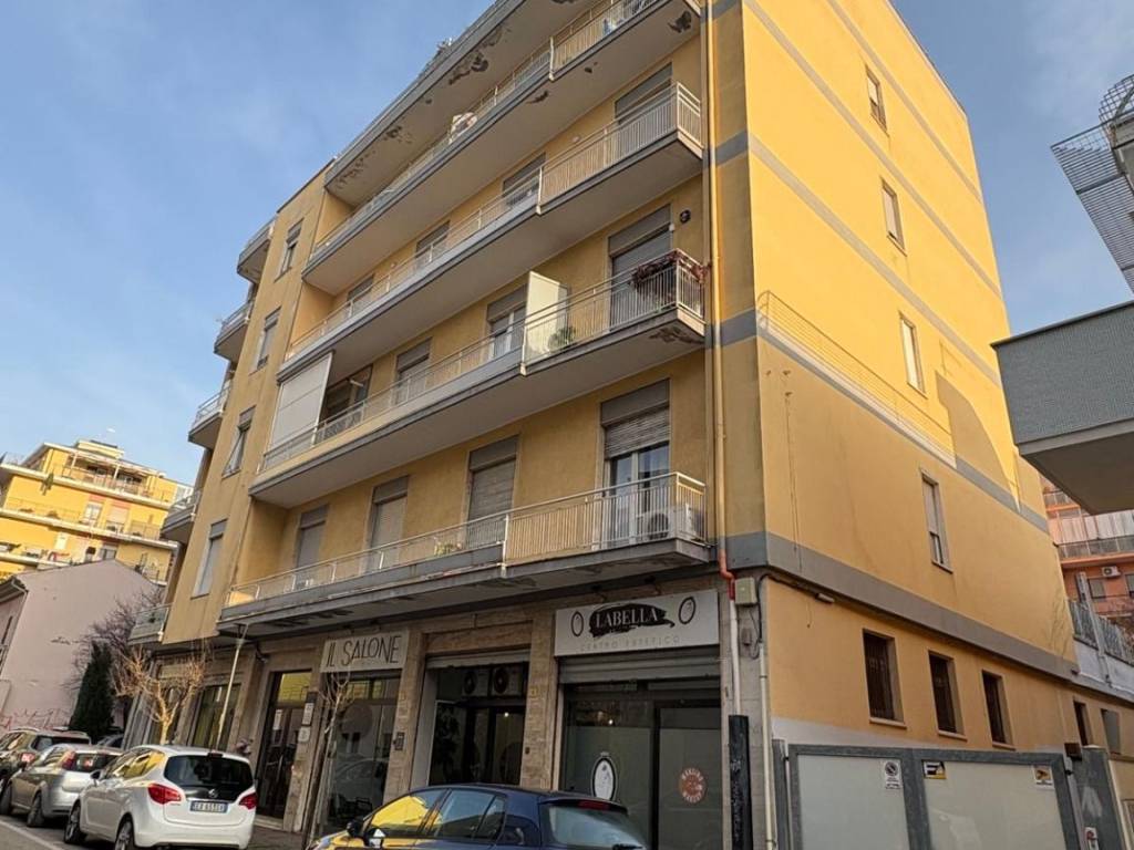 Appartamento a Pescara in Via dei Marrucini, 55 - Foto 3