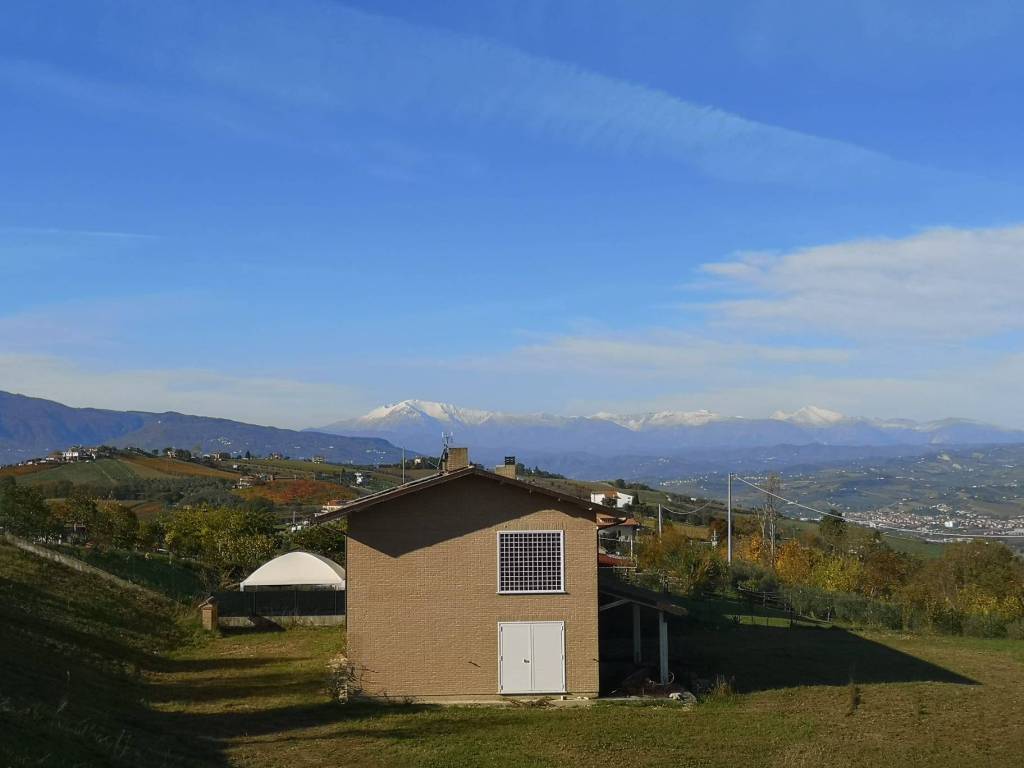 Villa a Controguerra in Strada Comunale Torretta - Foto 5