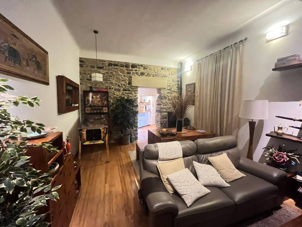 Casa indipendente a La spezia in Via Vecchia di Biassa - Foto 3