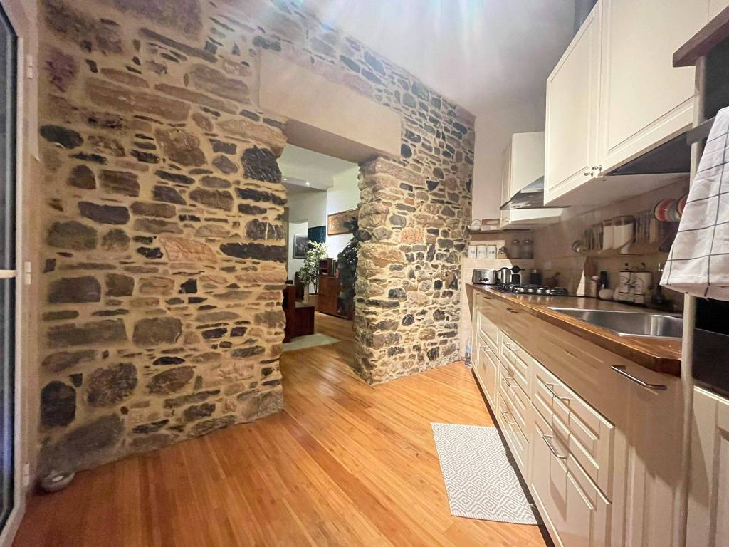 Casa indipendente a La spezia in Via Vecchia di Biassa - Foto 4