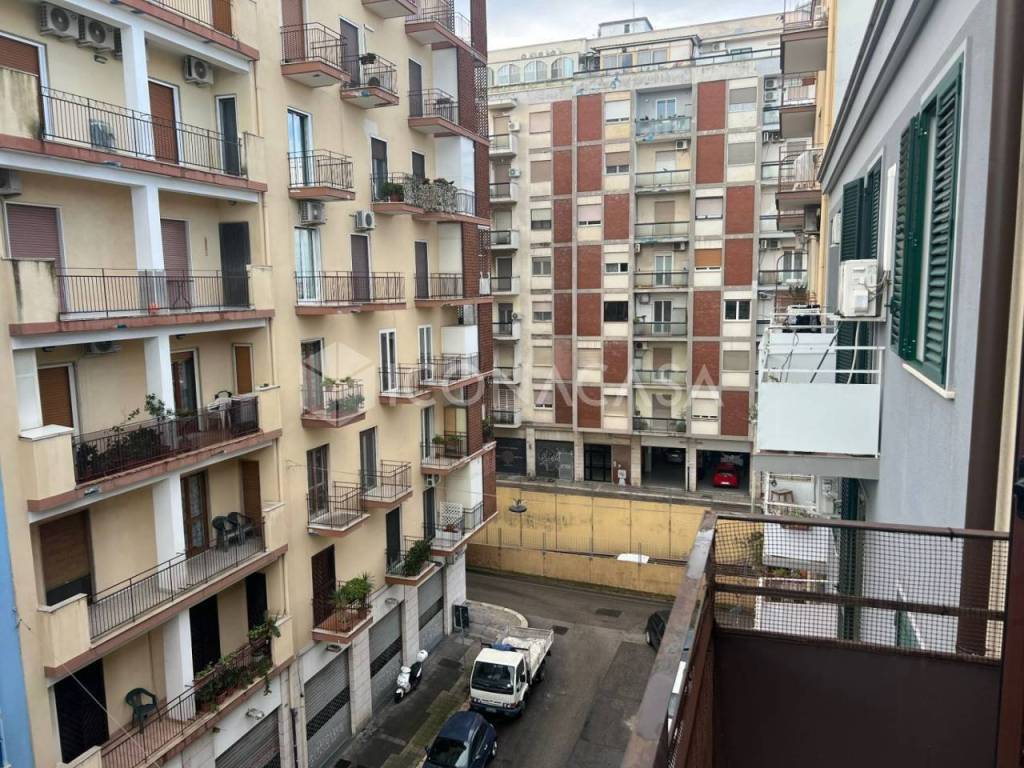 Appartamento a Bari in Via Canonico Bux - Foto 3
