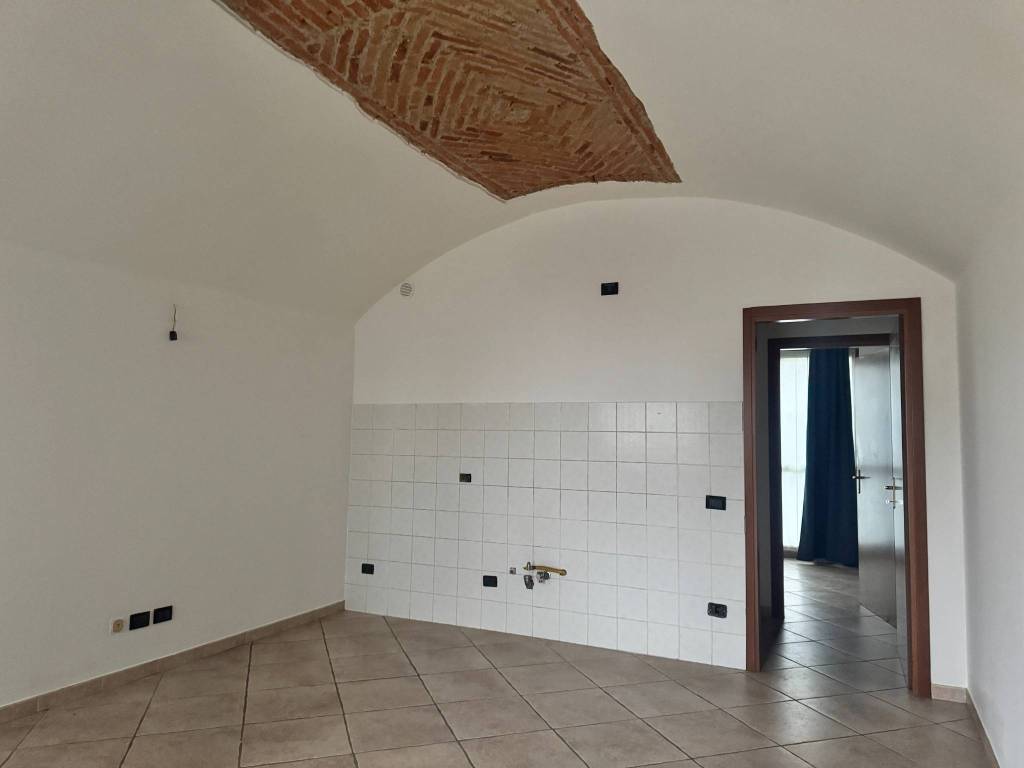 Appartamento a Luvinate in Via Giuseppe Mazzini - Foto 2