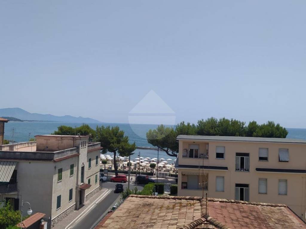 Appartamento a Minturno in Via Caracciolo Carafa - Foto 2